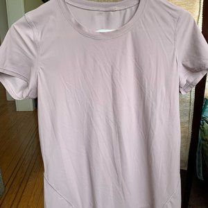 Mauve Lululemon T- Shirt